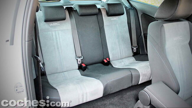 Volkswagen_Polo_R_WRC_20