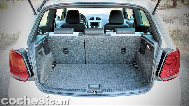 Volkswagen_Polo_R_WRC_27