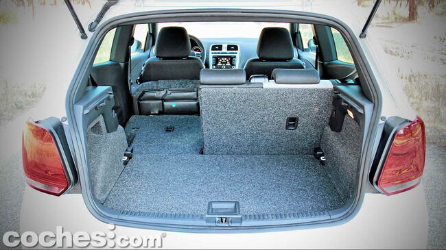 Volkswagen_Polo_R_WRC_28