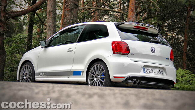 Volkswagen_Polo_R_WRC_38