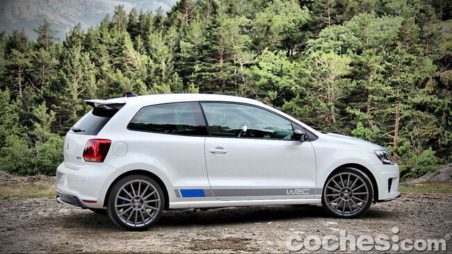 Volkswagen_Polo_R_WRC_40