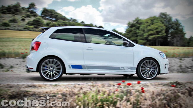 Volkswagen_Polo_R_WRC_52