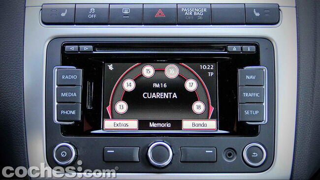 Volkswagen_Polo_R_WRC_80