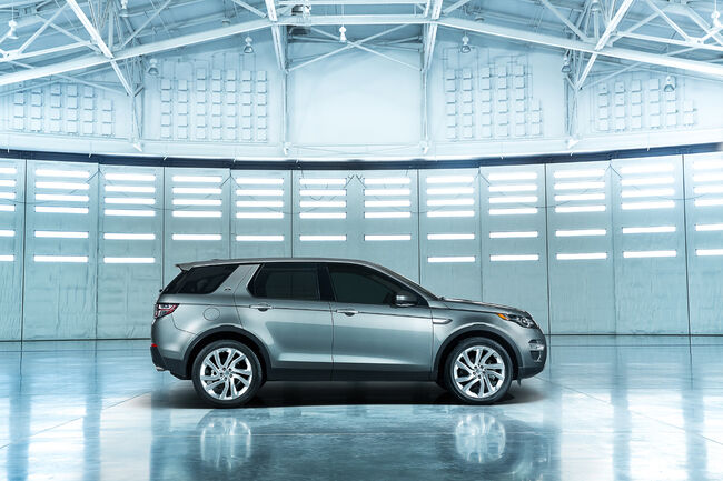 Land Rover Discovery Sport 2015 08