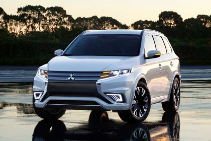 Mitsubishi Outlander PHEV Concept-S, renovación del SUV híbrido a la vista