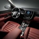 Mitsubishi Outlander PHEV Concept S 2014 Interior 01 150x150
