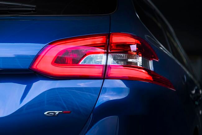 Peugeot 308 GT y Peugeot 308 SW GT 10
