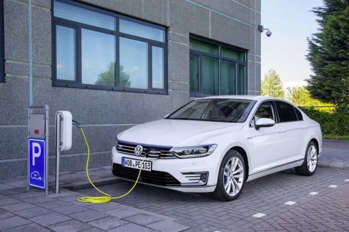 Volkswagen Passat GTE 2016 6