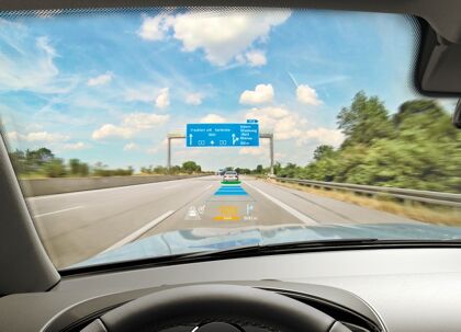 La realidad aumentada del Head-Up Display de Continental