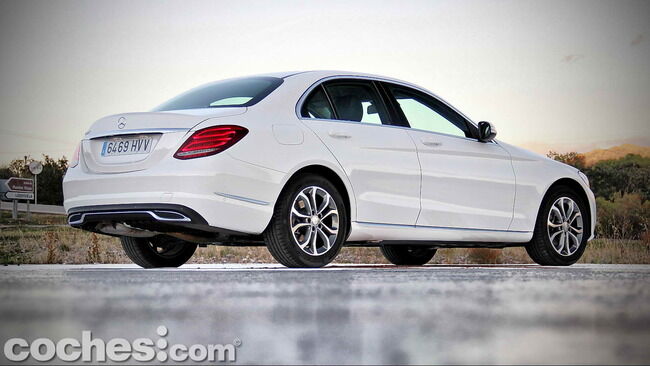 Mercedes_Benz_Clase_C_180_14