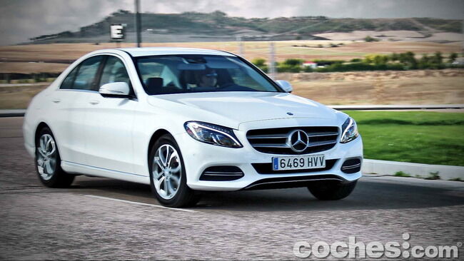 Mercedes_Benz_Clase_C_180_49