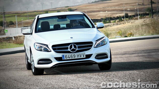 Mercedes_Benz_Clase_C_180_53
