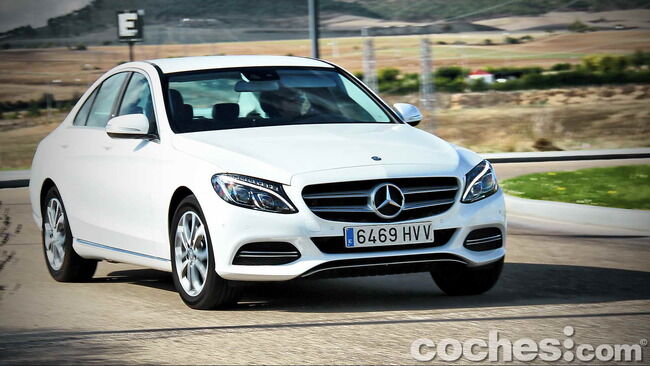 Mercedes_Benz_Clase_C_180_54