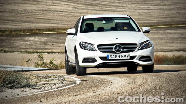 Mercedes_Benz_Clase_C_180_67