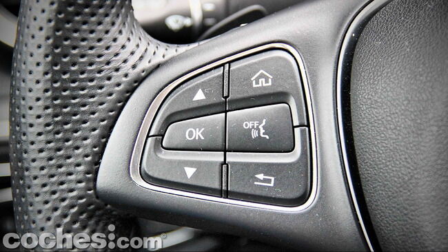 Mercedes_Benz_Clase_C_180_83