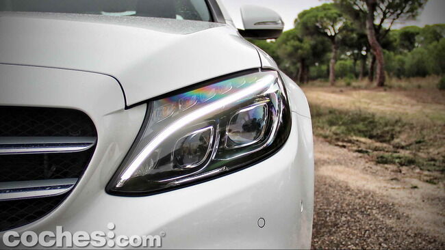 Mercedes_Benz_Clase_C_180_84