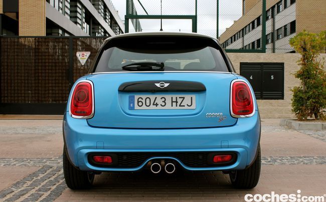 Prueba MINI 5 puertas Cooper SD - 00091