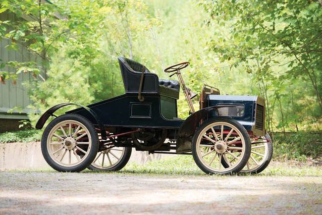 Q - 1905 Queen Model B Runabout