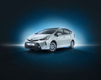 El Toyota Prius+ cambiará de cara en 2015