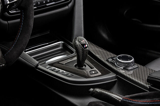 BMW M4 mit M Performance Parts