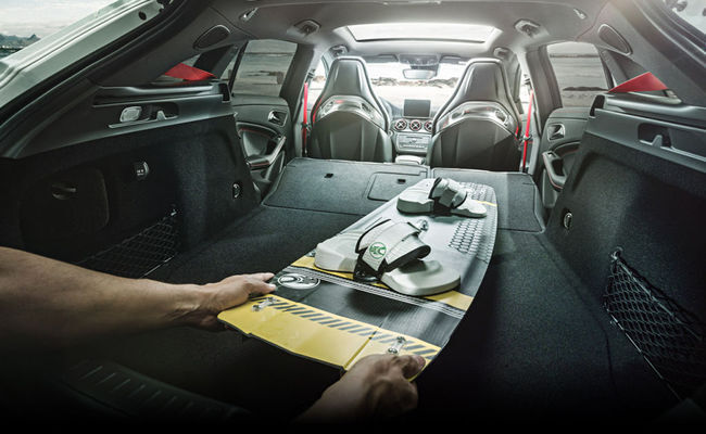 Mercedes-Benz CLA 45 AMG Shooting Brake 2015 interior 10