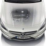 Mercedes Benz CLA 45 AMG Shooting Brake 2015 Motor 01 150x150