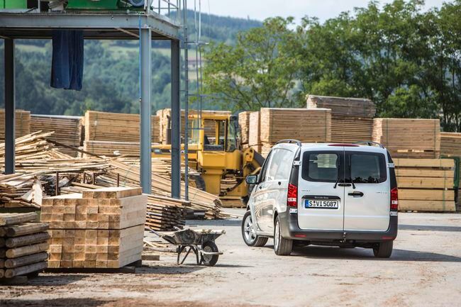 Mercedes Vito 2014 16 650x433