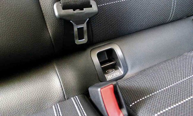 Sistema Isofix coche