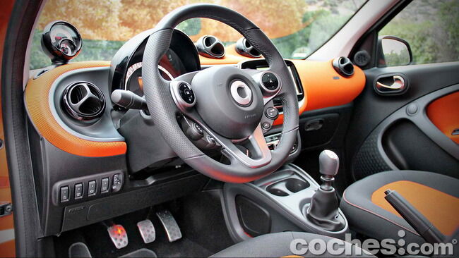 smart_forfour_33