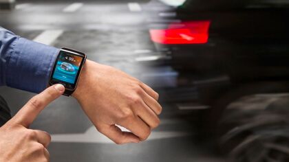BMW quiere que aparques sus coches desde tu reloj inteligente