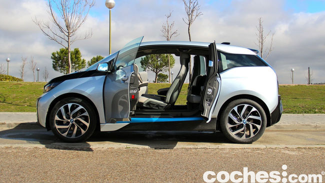 BMW i3 prueba contacto 16