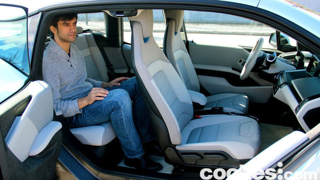 BMW i3 prueba contacto 25