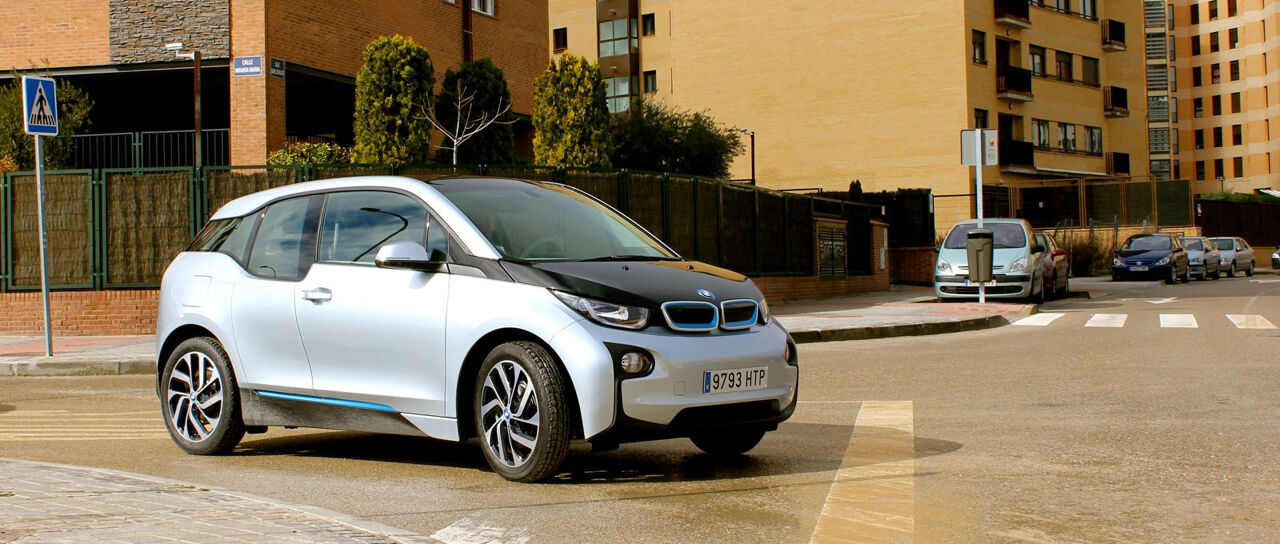 Todas las noticias de coches en un solo portal: Pruebas, fotos, vídeos, informes...