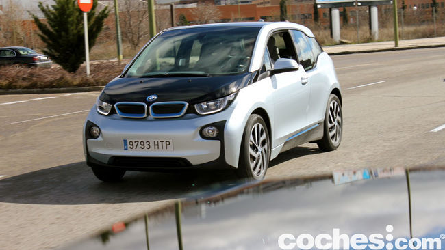 BMW i3 prueba contacto 48