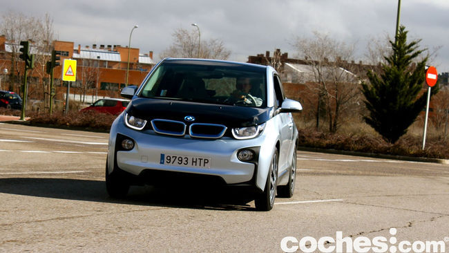 BMW i3 prueba contacto 49