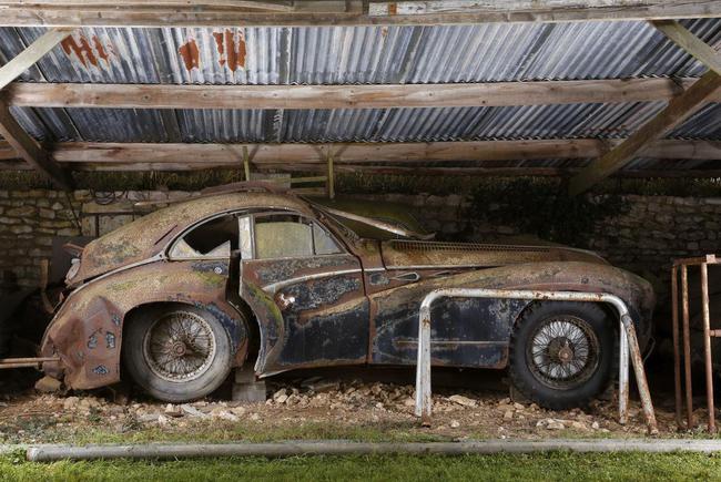 Barn Find coleccion clasicos granero Francia Retromobile 21