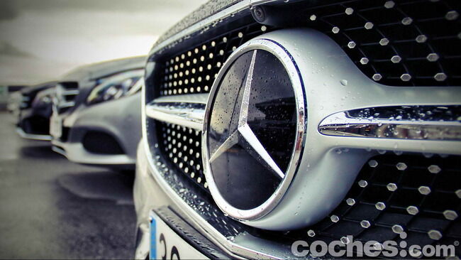 Mercedes_Benz_Clase_S_500_4MATIC_Coupe_06