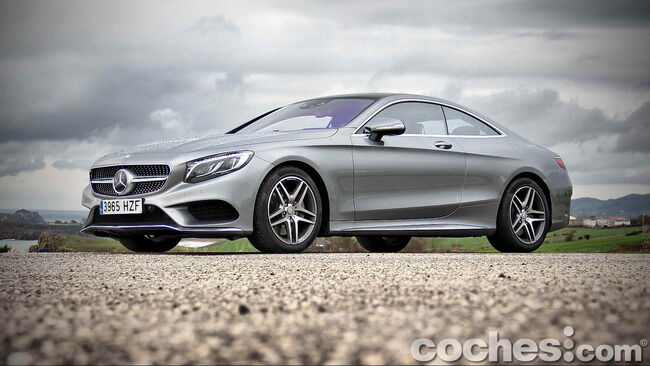 Mercedes_Benz_Clase_S_500_4MATIC_Coupe_10