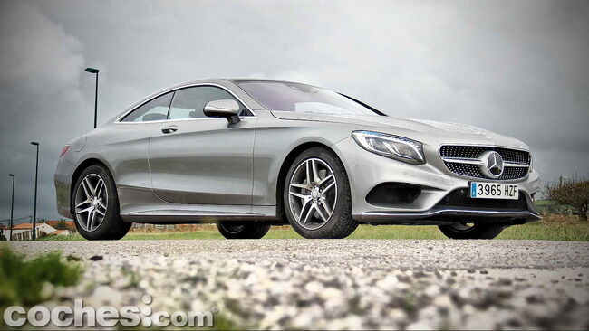 Mercedes_Benz_Clase_S_500_4MATIC_Coupe_13