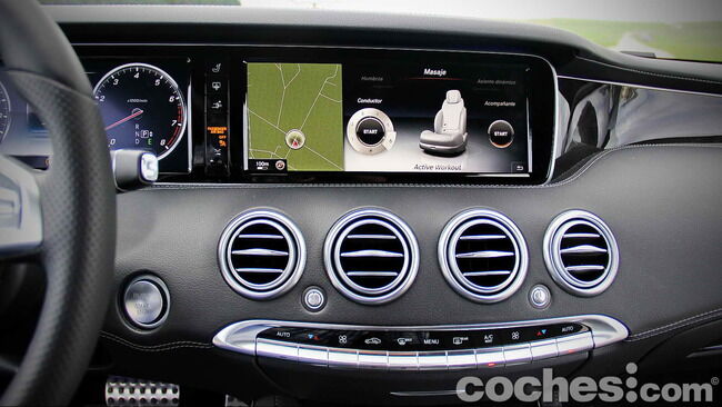 Mercedes_Benz_Clase_S_500_4MATIC_Coupe_26