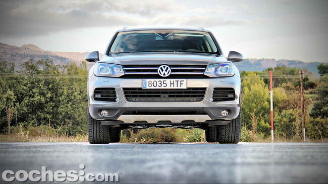 Volkswagen_Touareg_Terrain_Tech_11
