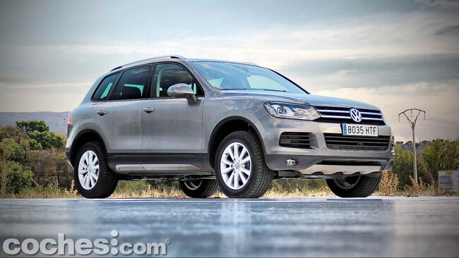 Volkswagen_Touareg_Terrain_Tech_12