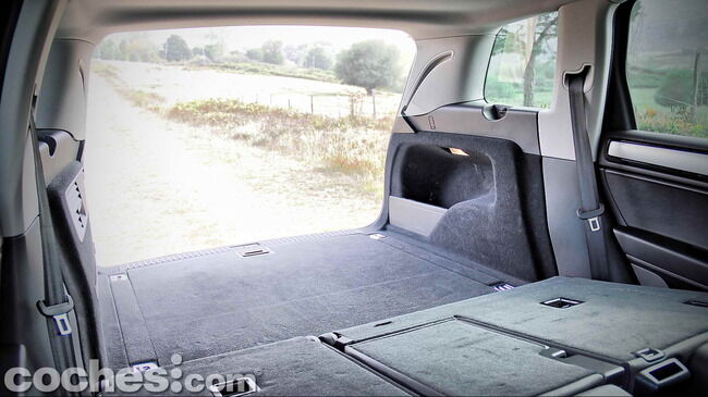 Volkswagen_Touareg_Terrain_Tech_43