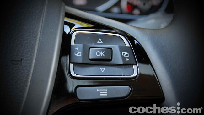 Volkswagen_Touareg_Terrain_Tech_52