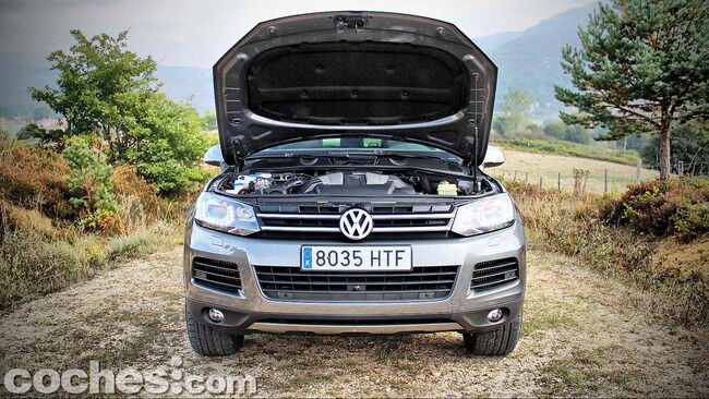 Volkswagen_Touareg_Terrain_Tech_61