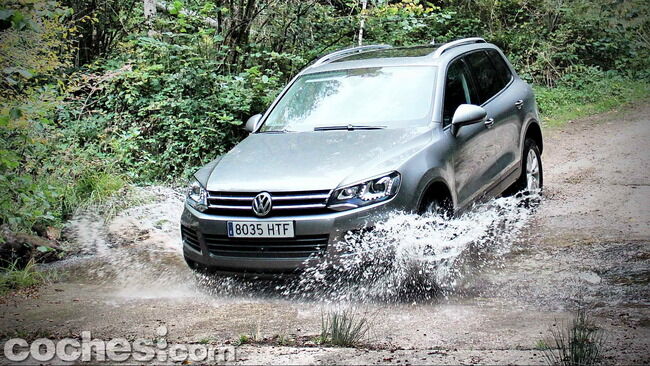 Volkswagen_Touareg_Terrain_Tech_93