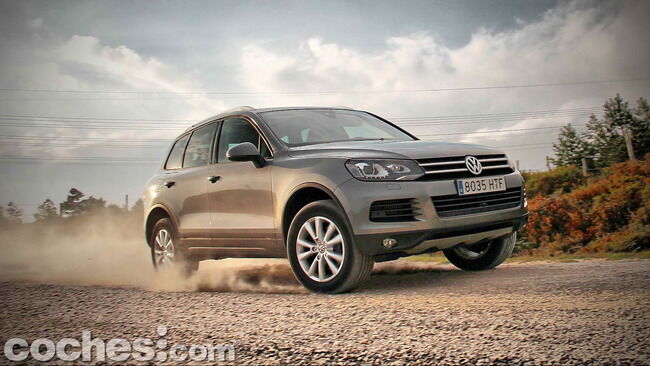 Volkswagen_Touareg_Terrain_Tech_98