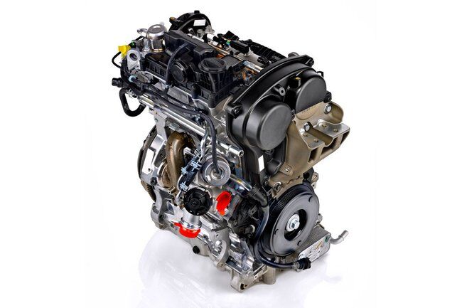 Volvo tres cilindros 2014 01