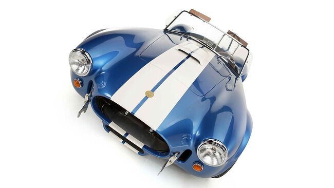 50th_Anniversary_Shelby_Cobra_427_03