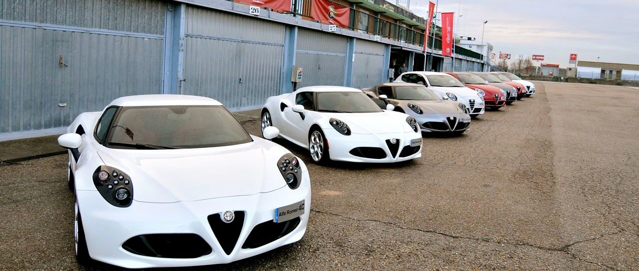 Todas las noticias de coches en un solo portal: Pruebas, fotos, vídeos, informes...